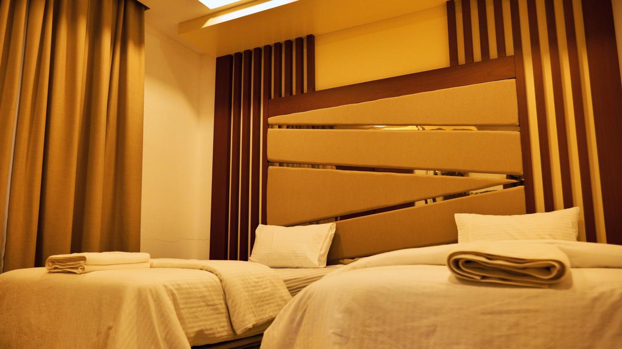 Palms Residence Inn دار النخيل Нізва Екстер'єр фото
